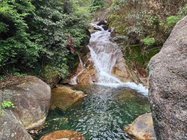 破碎的沉默