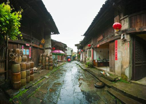 这个会议在新晃召开,关注如何推动全国黄精产业高质量发展