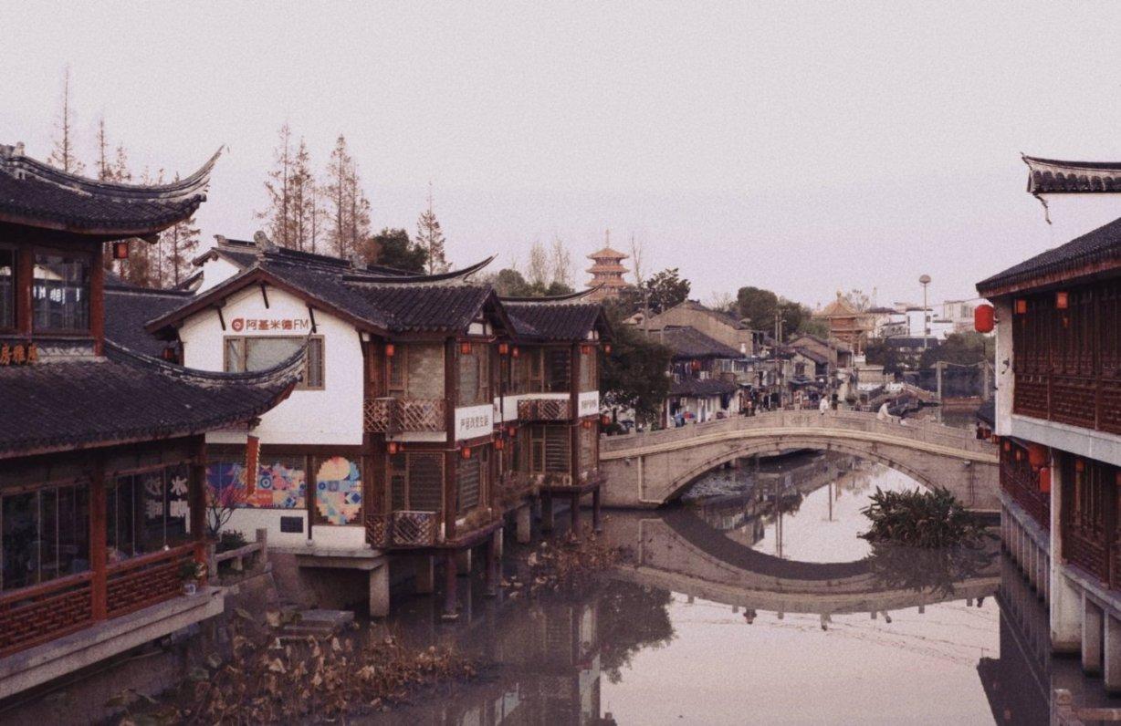 【中医药园地】睡不着?容易醒?5种食物、4个技巧,安神又助眠